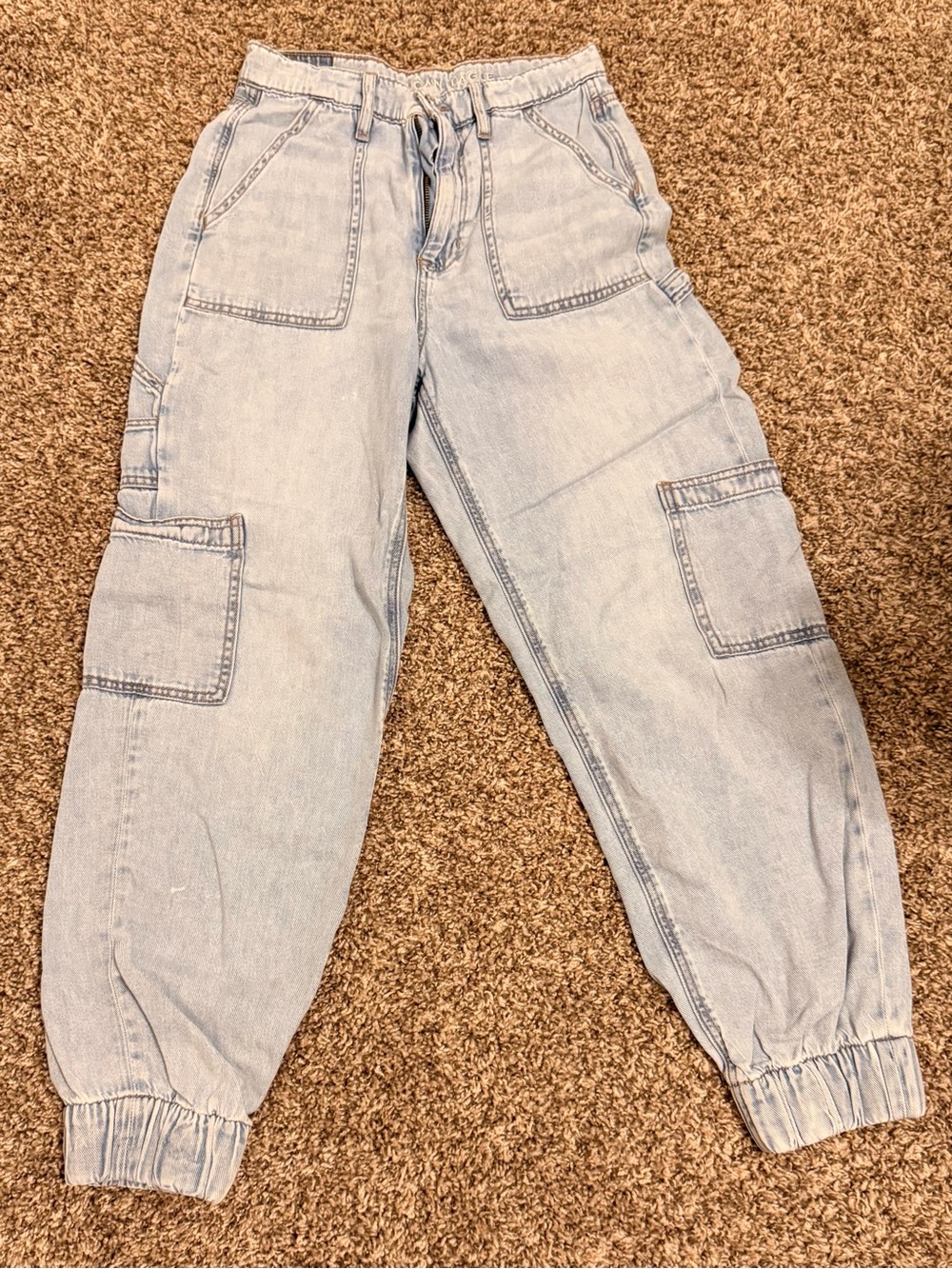 American Eagle Light Wash Cargo Jeans